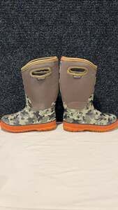 Kids Bogs Classic Camo 71397-352 Winter Insulated Youth Boots Size 4Y
